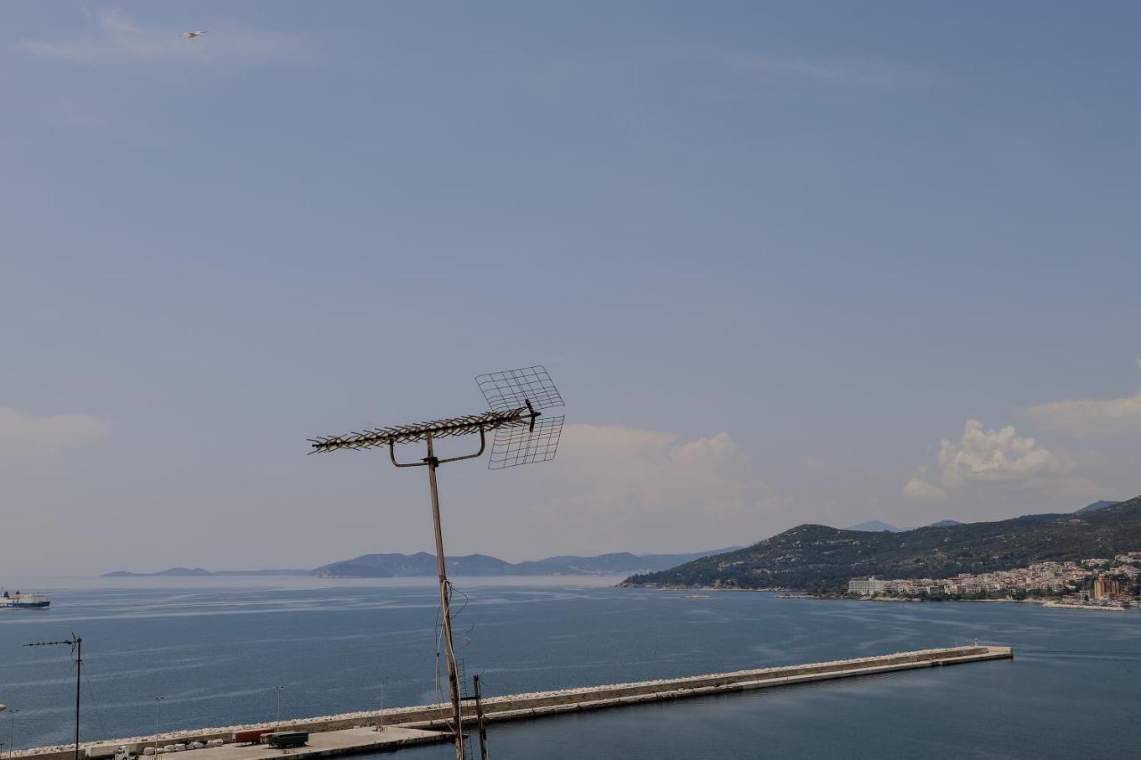 Forget Me Not Apartment Kavala Bagian luar foto