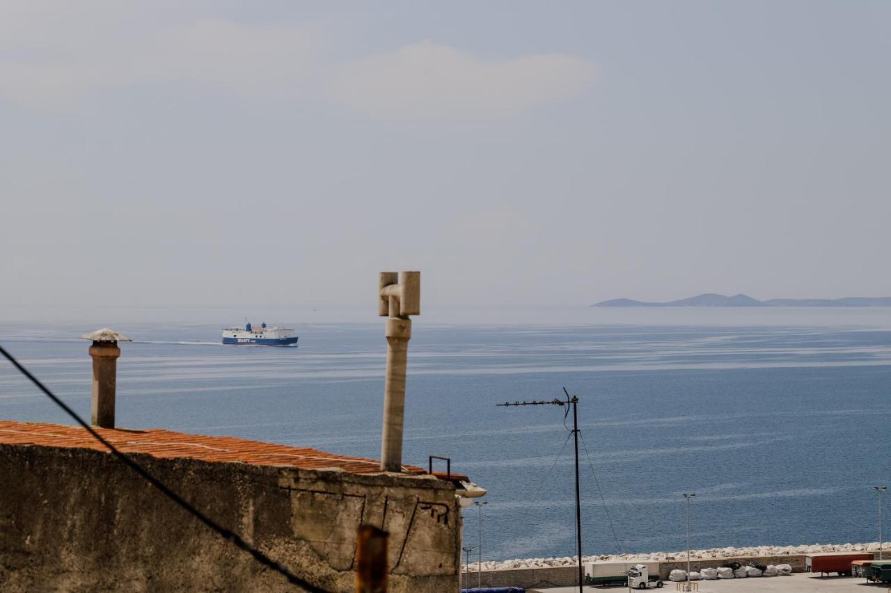 Forget Me Not Apartment Kavala Bagian luar foto