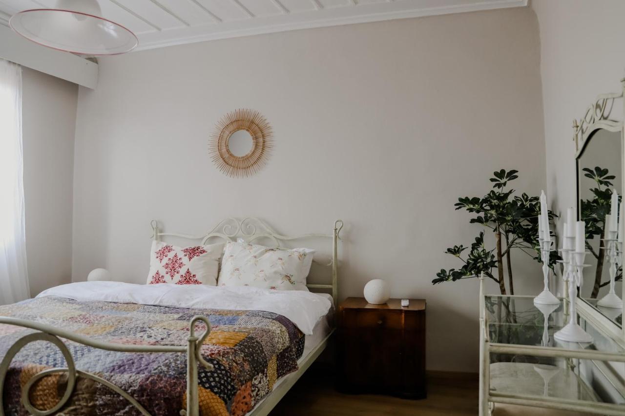 Forget Me Not Apartment Kavala Bagian luar foto